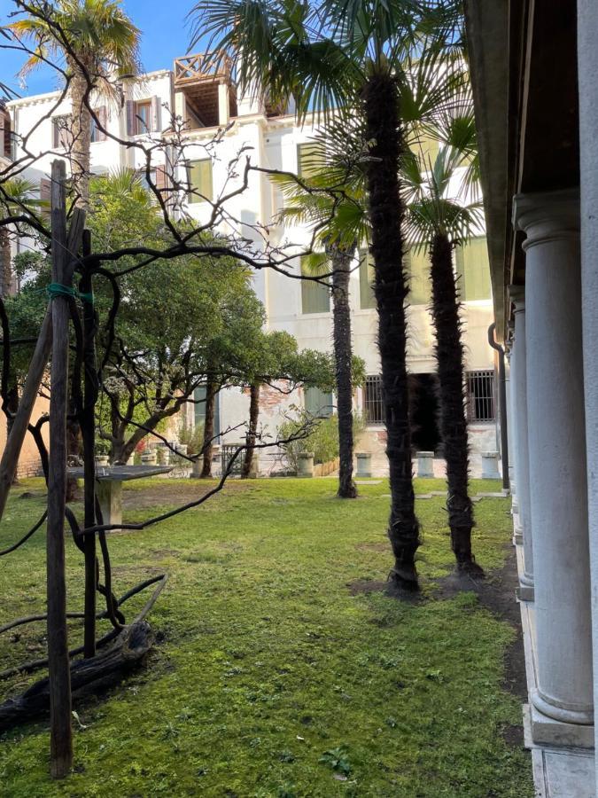 Appartement In A Lovely Garden Biennale Flat Venise