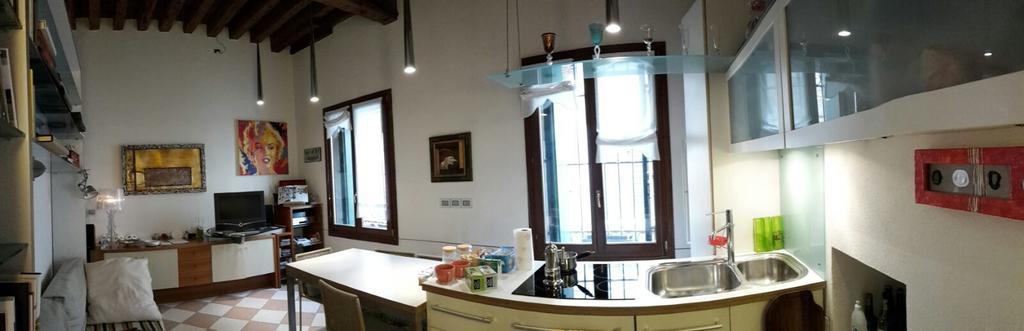 Appartement In A Lovely Garden Biennale Flat